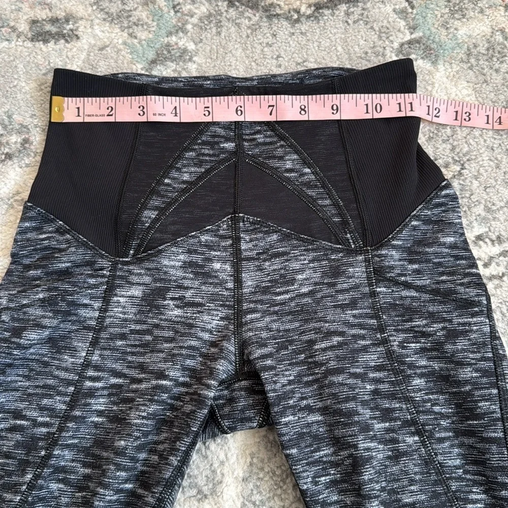 Lululemon Exquisite Crop Leggings